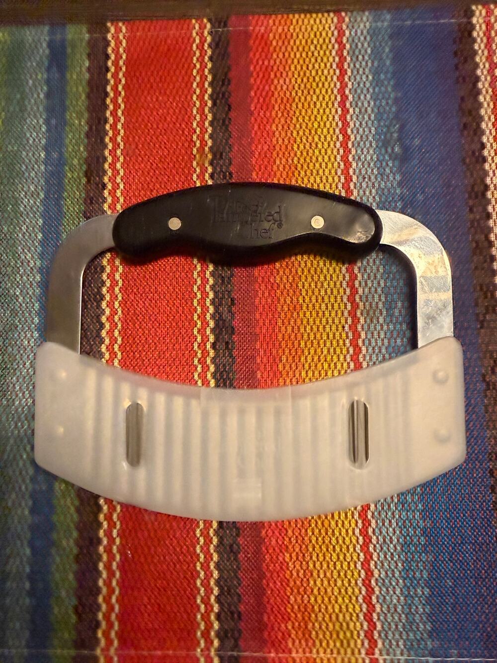 Pampered Chef Crinkle Cutter Wavy Vegetable Slicer Black Handle With Blade Cover